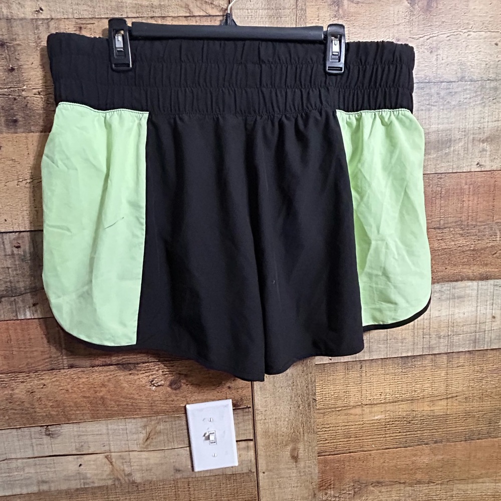 Avia Black Athletic short